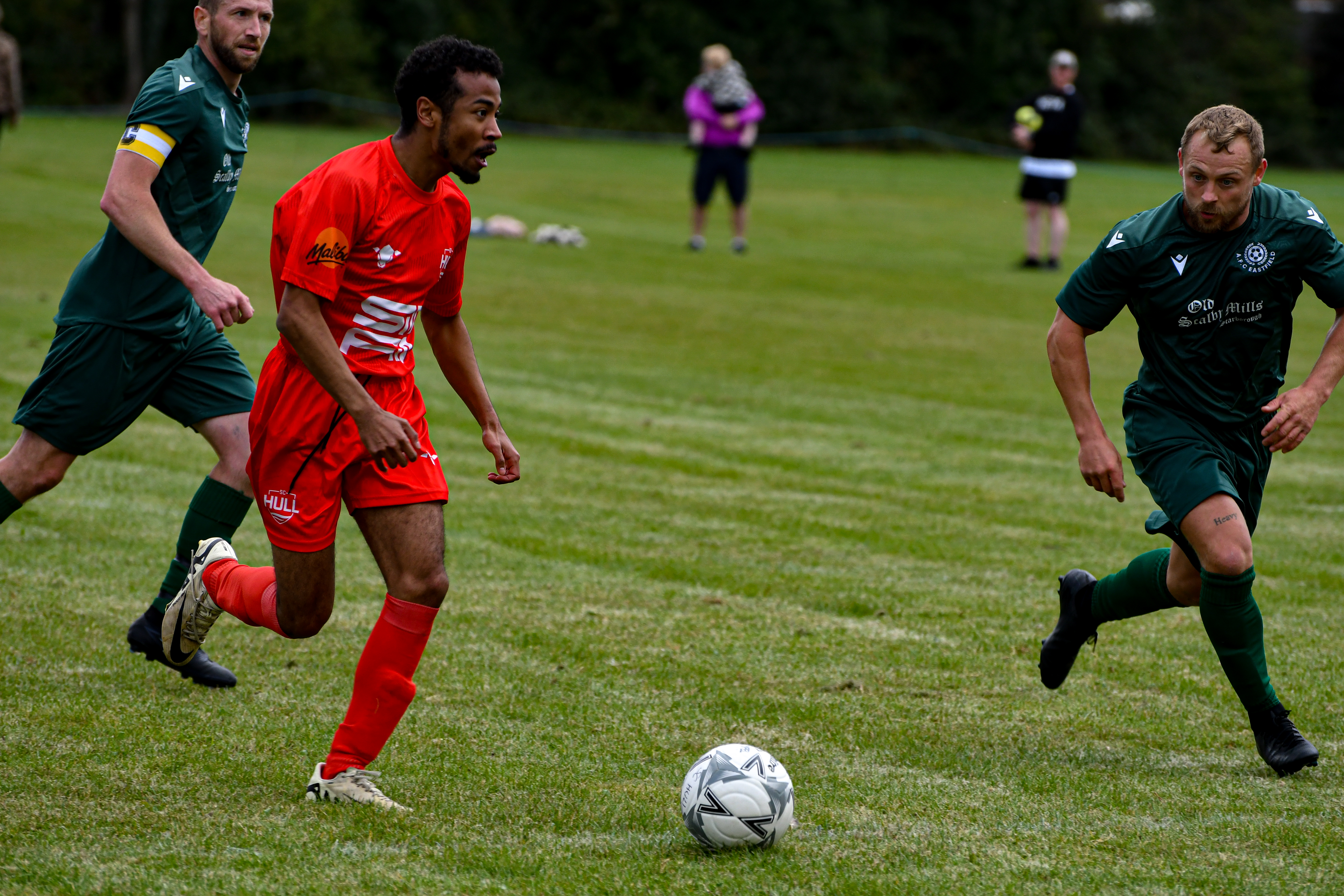 Hull Sporting Club v AFC Eastfield — Photo 13
