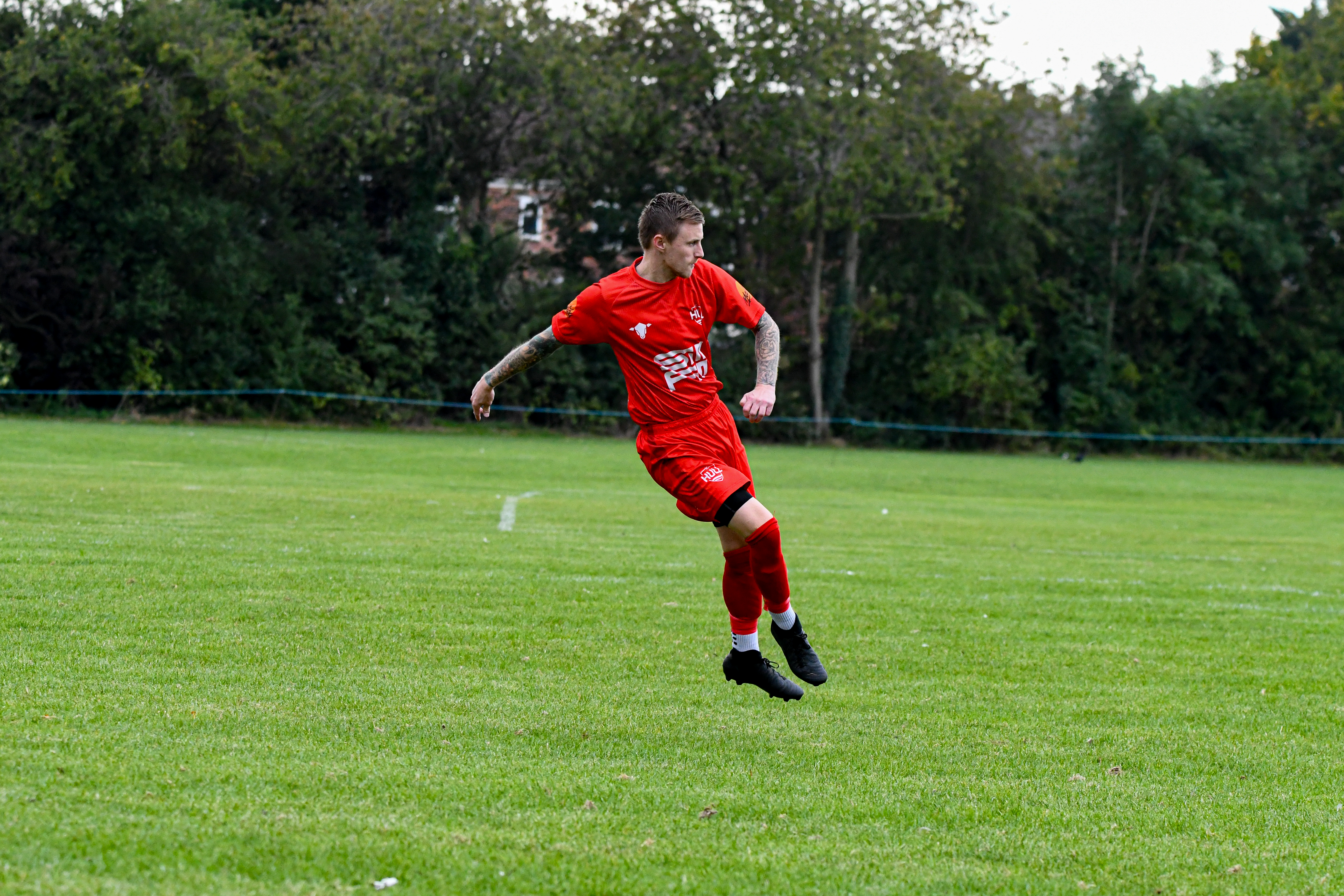 Hull Sporting Club v Fishers AFC — Photo 17
